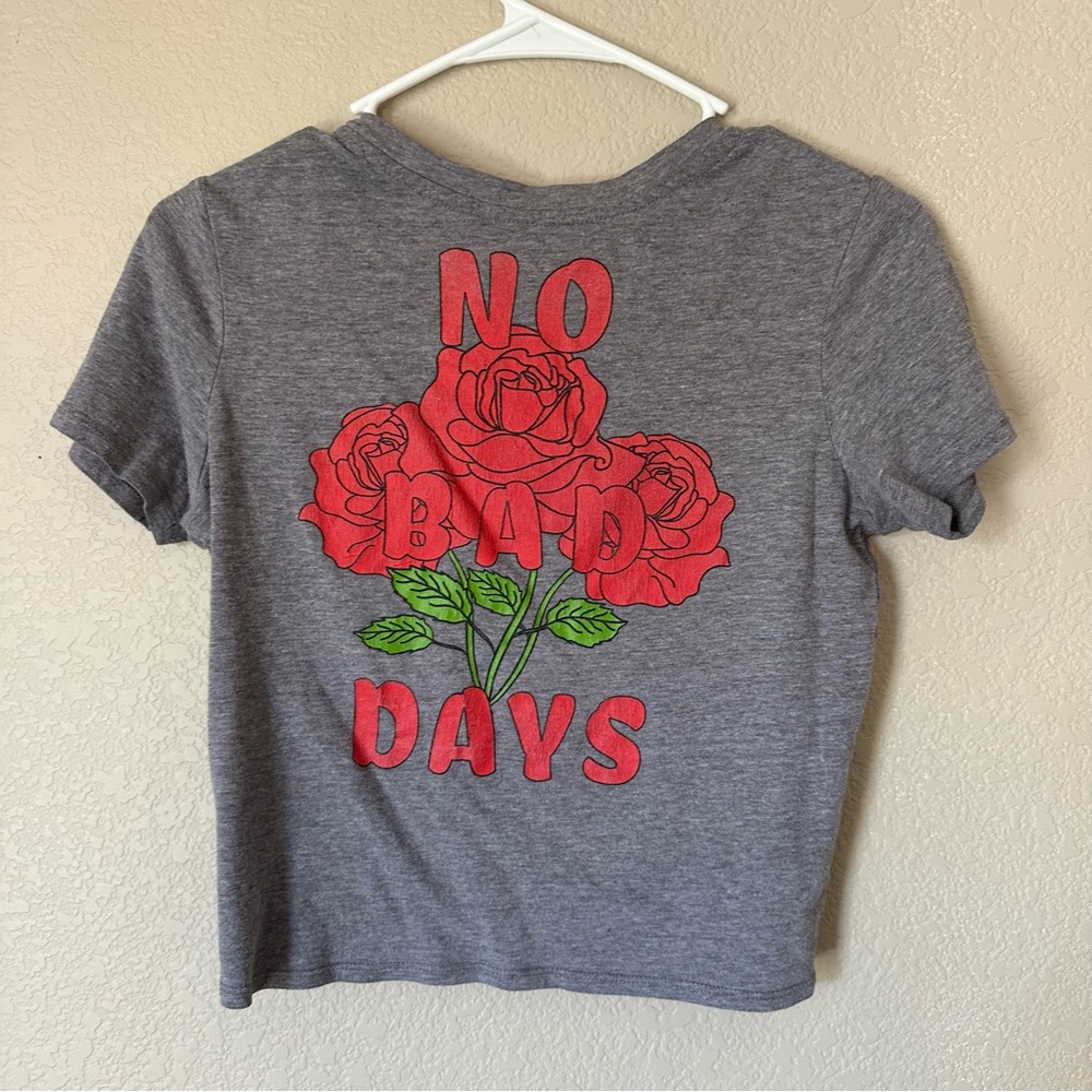 Fifth Sun Heather Gray Crop Top T-Shirt “No Bad‎ Days” - Picture 2 of 5